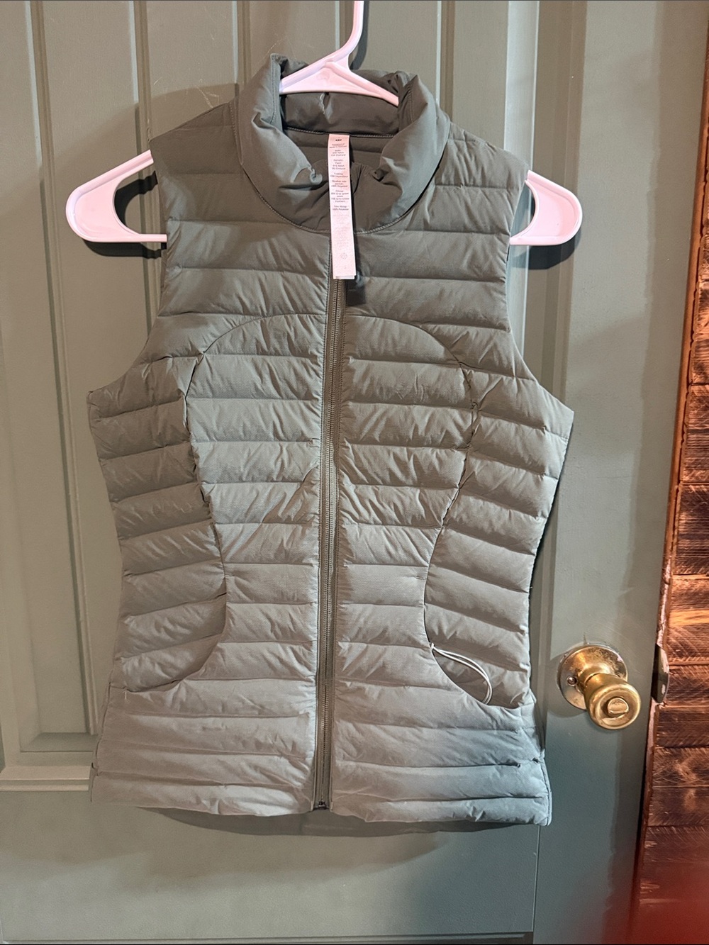 lululemon athletica Light Quilted Puffer Vest - Gray